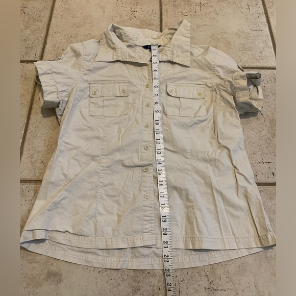 Reitmans Tan Button-Down Shirt with Pockets - Roll-Tab Sleeves - Size L/G - Picture 6 of 6